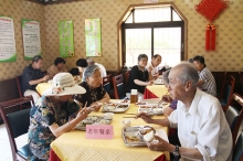 勿在餐前服降压药 预防餐后低血压